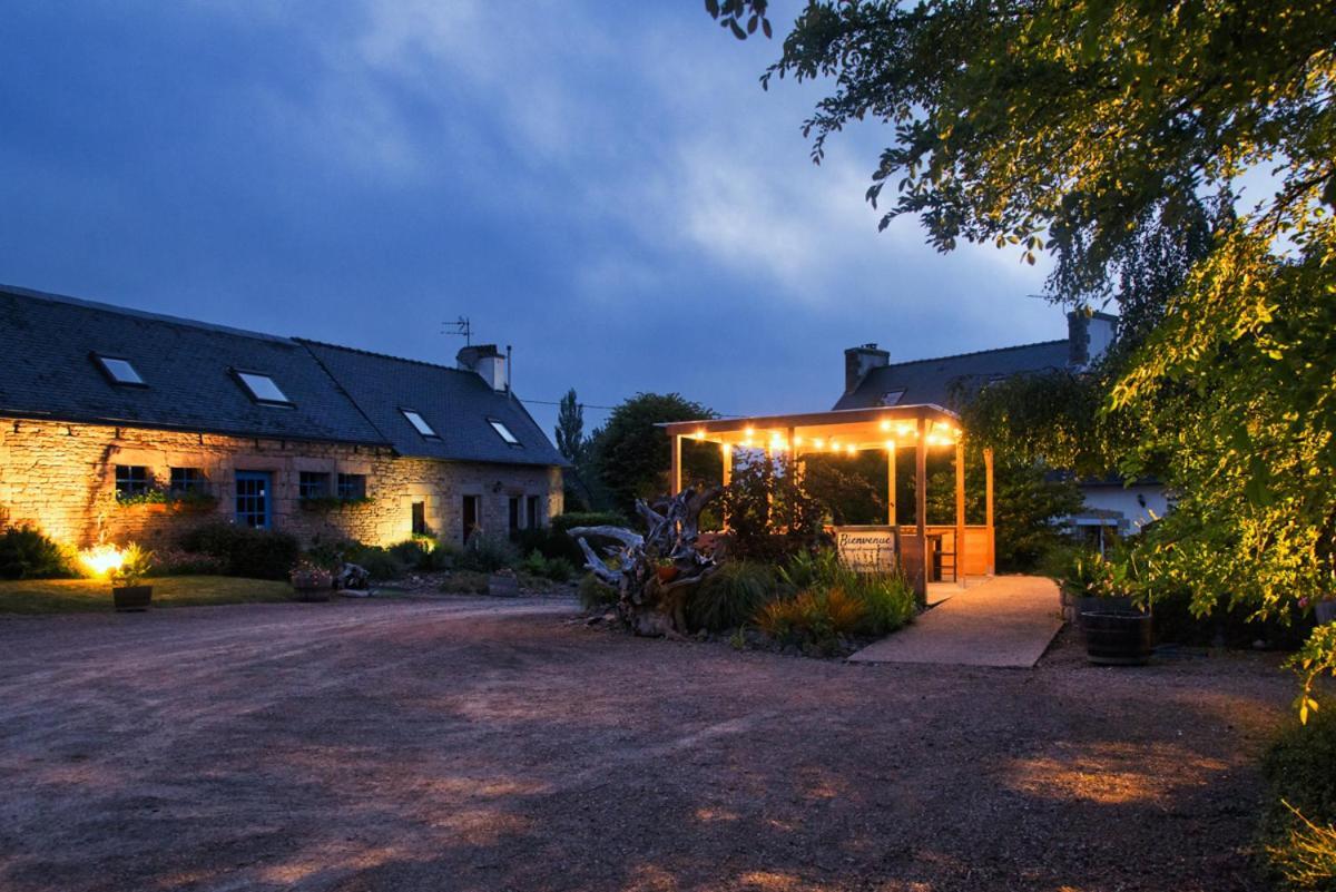 Domaine Le Puits De Jeanne Hotel Plouégat-Moysan Exterior foto