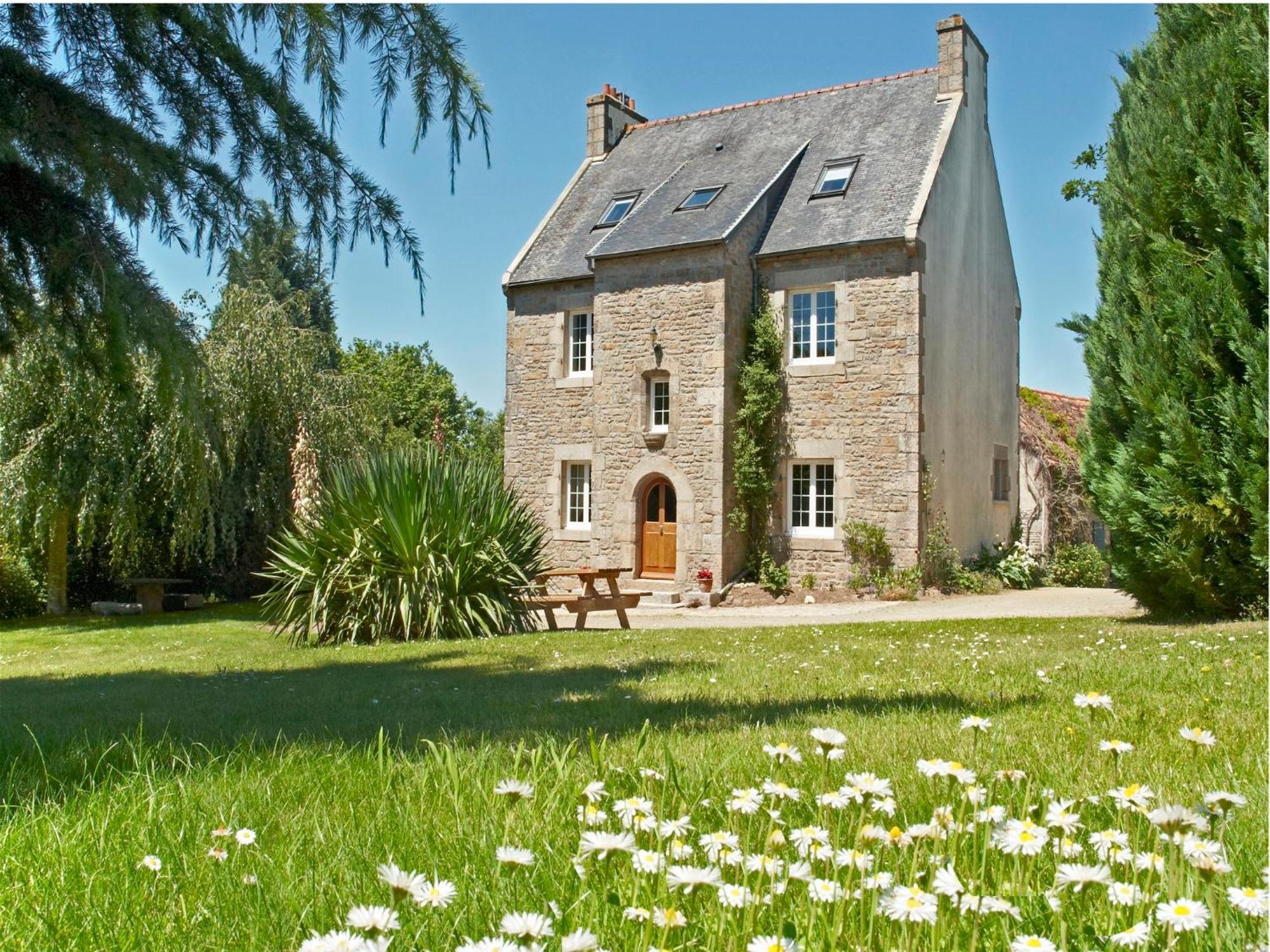 Domaine Le Puits De Jeanne Hotel Plouégat-Moysan Exterior foto