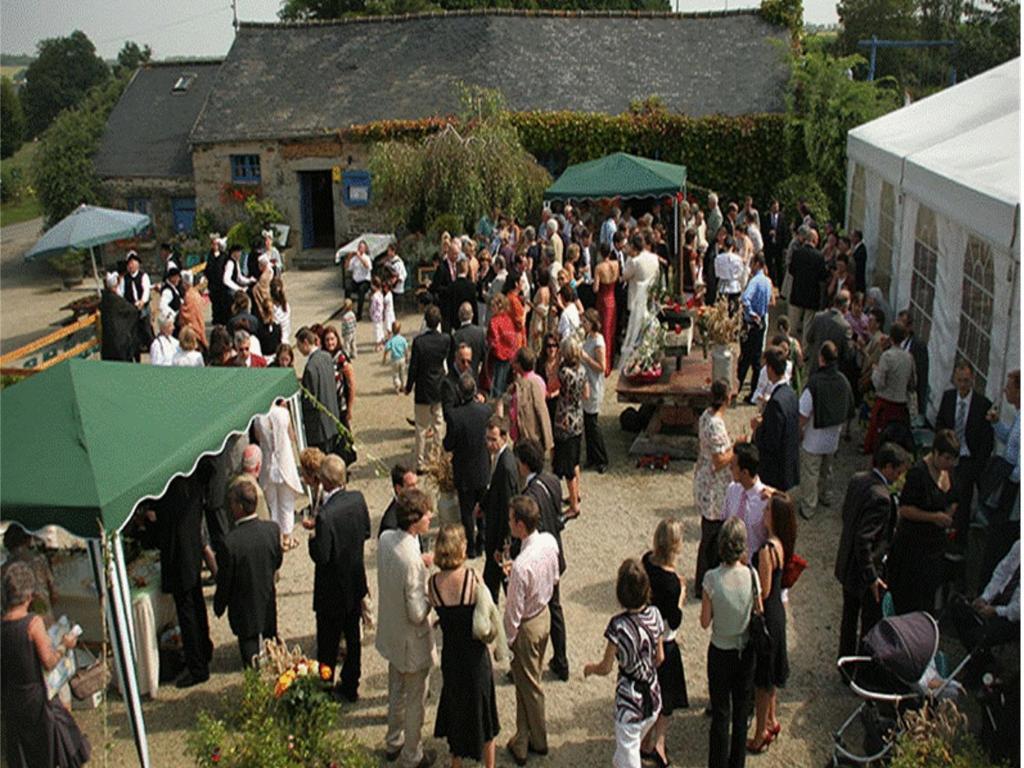 Domaine Le Puits De Jeanne Hotel Plouégat-Moysan Exterior foto